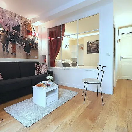 Appartamento Louvre Opera Design Chicsuites Parigi